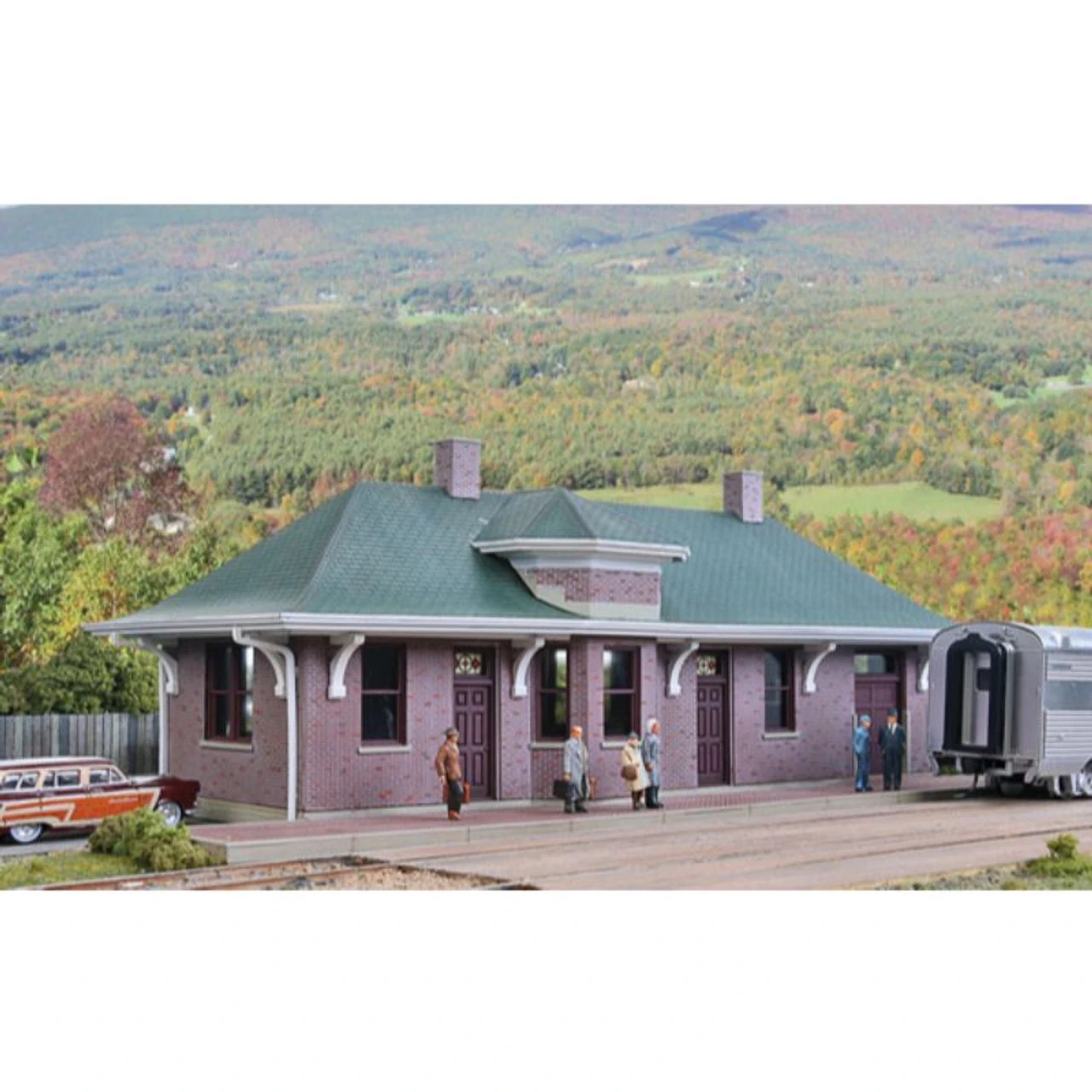 Walthers Cornerstone 933-4054 - Pella Depot Kit - HO Scale 3 Walthers Cornerstone 933-4054 - Pella Depot Kit - HO Scale