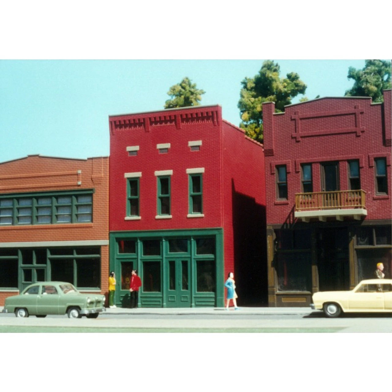 Smalltown USA 6009 - Roys Fix-It - HO Scale Kit 3 Smalltown USA 6009 - Roys Fix-It - HO Scale Kit